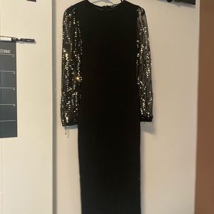 Black fitted midi dress